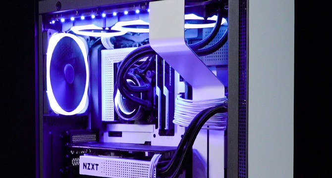 Video: NZXT N7 370 and H700i Build Log