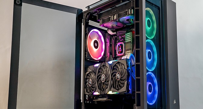 Video: Corsair Crystal Series 680X RGB Build